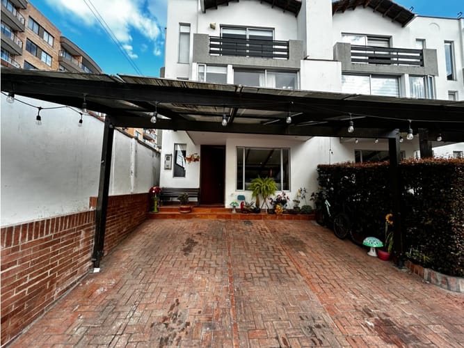 Casa de 4 alcobas en venta en Cr Solar De Rio Frio, Chía, 224 m² · foto 17 de 24