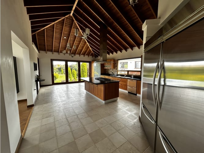 Casa de 4 alcobas en venta en Sindamanoy, Chía, 420 m² · foto 7 de 24