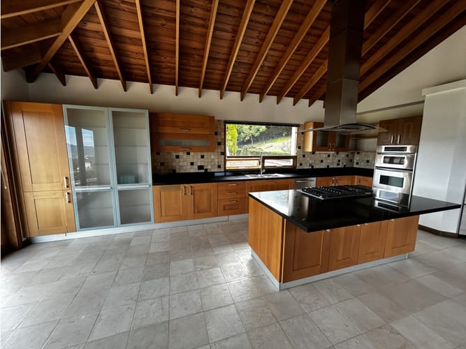 Casa de 4 alcobas en venta en Sindamanoy, Chía, 420 m² · foto 9 de 24