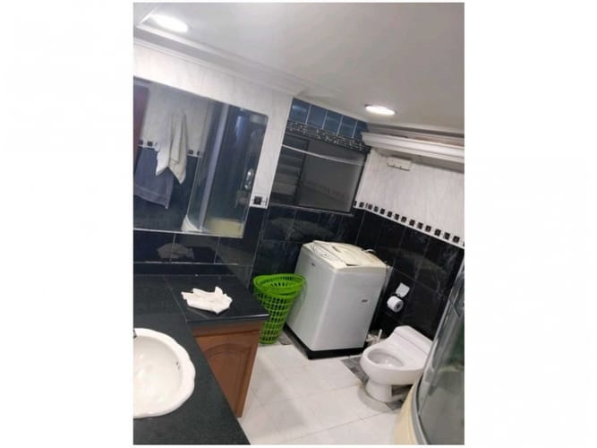 Apartamento de 4 alcobas en venta en Belén, Medellín, 220 m² · foto 21 de 24