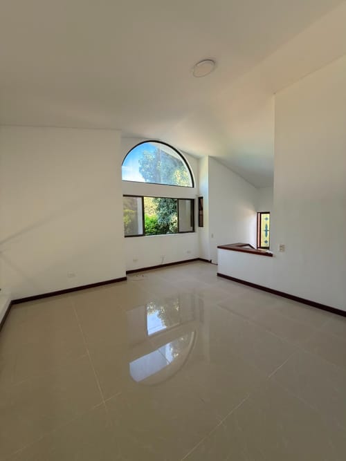 Casa de 4 alcobas en arriendo en Pance, Cali, 462 m² · foto 14 de 24