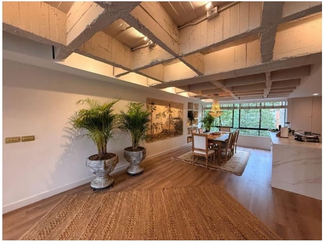 Apartamento de 3 alcobas en venta en Loma Del Campestre, Medellín, 208 m² · foto 9 de 21