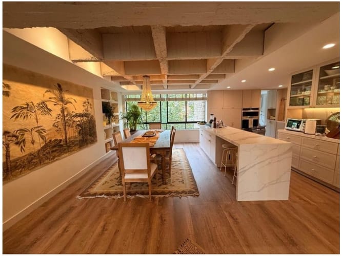 Apartamento de 3 alcobas en venta en Loma Del Campestre, Medellín, 208 m² · foto 13 de 21