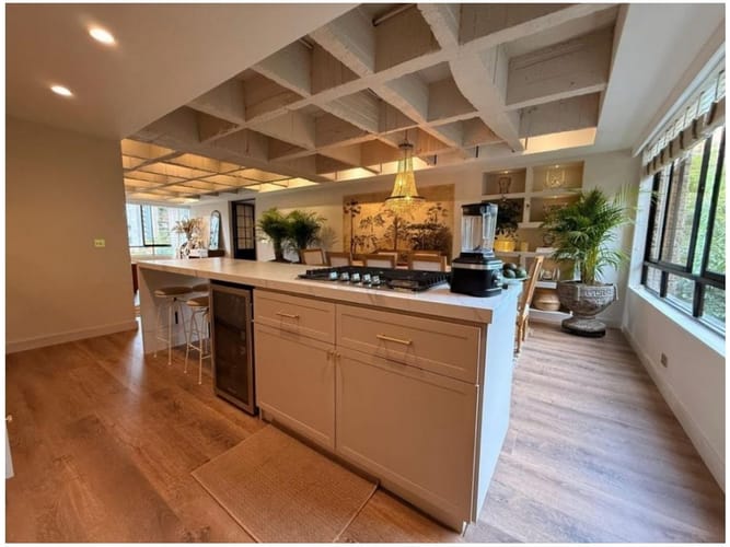 Apartamento de 3 alcobas en venta en Loma Del Campestre, Medellín, 208 m² · foto 18 de 21
