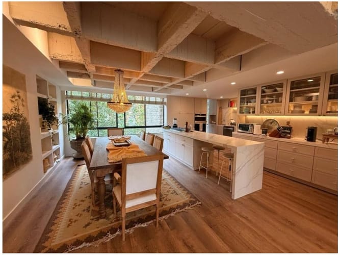 Apartamento de 3 alcobas en venta en Loma Del Campestre, Medellín, 208 m² · foto 19 de 21