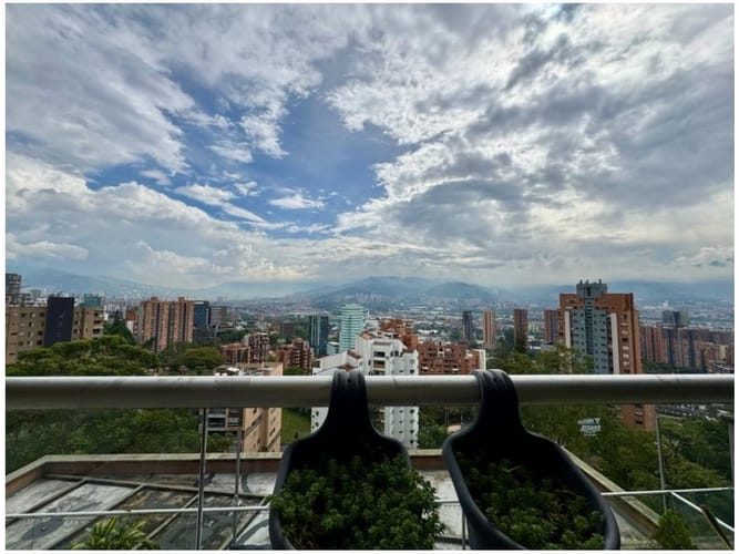 Apartamento de 3 alcobas en venta en Asomadera No.2, Medellín, 104 m² · foto 8 de 24