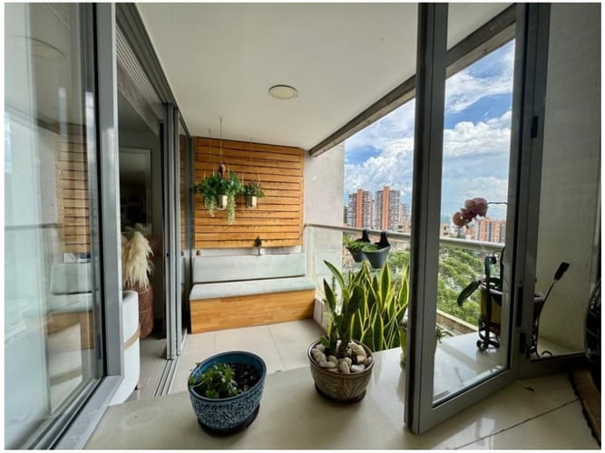 Apartamento de 3 alcobas en venta en Asomadera No.2, Medellín, 104 m² · foto 10 de 24