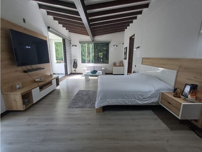 Casa de 5 alcobas en venta en Loma Del Escobero, Envigado, 780 m² · foto 10 de 15