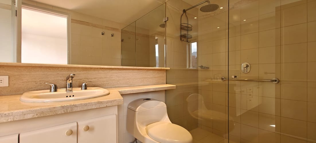 Apartamento de 3 alcobas en arriendo en Patio Bonito, Medellín, 208 m² · foto 5 de 18