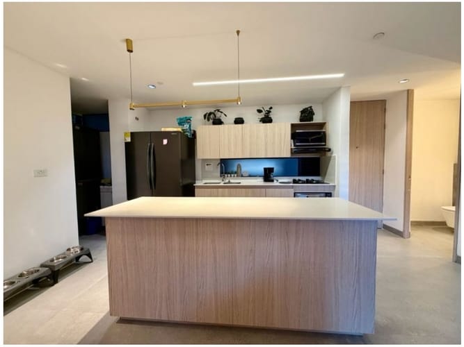Apartamento de 3 alcobas en venta en Loma De Las Brujas, Envigado, 113 m² · foto 7 de 20