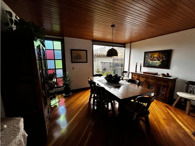 Casa de 5 alcobas en venta en Bachue, Chía, 270 m² · foto 8 de 24