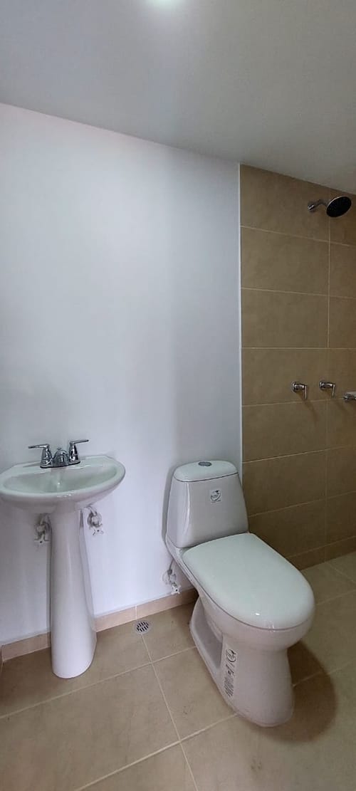 Apartamento de 1 alcoba en venta en La Industrial, Marinilla, 45 m² · foto 8 de 8