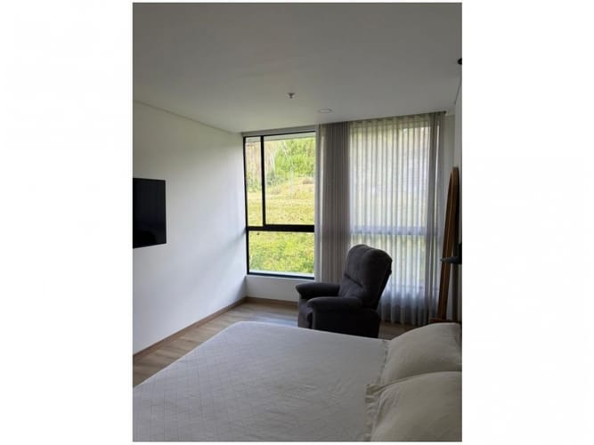 Apartamento de 2 alcobas en venta en Loma Del Escobero, Envigado, 85 m² · foto 5 de 14