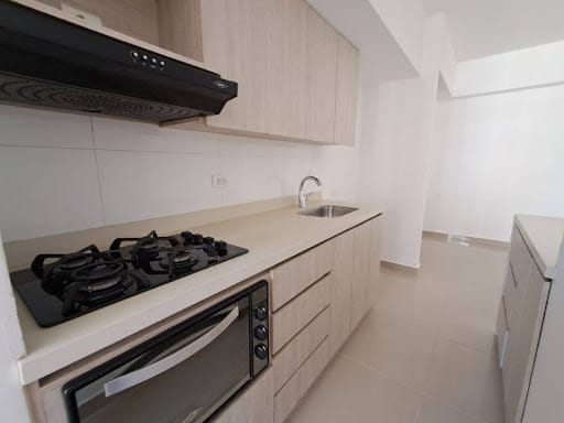 Apartamento de 3 alcobas en venta en San Jose Obrero, Bello, 73 m² · foto 6 de 14