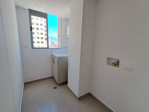 Apartamento de 3 alcobas en venta en San Jose Obrero, Bello, 73 m² · foto 7 de 14