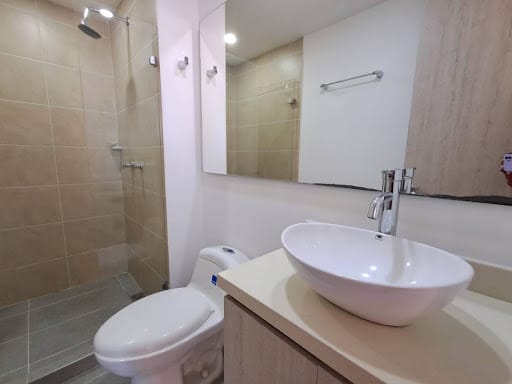 Apartamento de 3 alcobas en venta en San Jose Obrero, Bello, 73 m² · foto 8 de 14