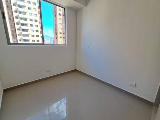 Apartamento de 3 alcobas en venta en San Jose Obrero, Bello, 73 m² · foto 9 de 14