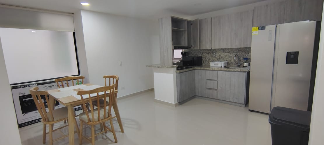 Apartamento de 3 alcobas en venta en El Porvenir, Rionegro, 71 m² · foto 3 de 11