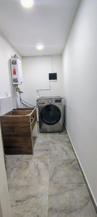 Apartamento de 3 alcobas en venta en El Porvenir, Rionegro, 71 m² · foto 5 de 11