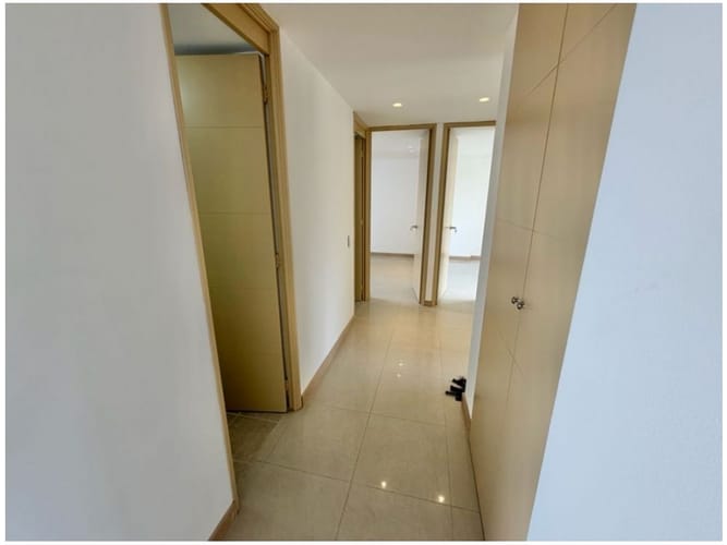 Apartamento de 3 alcobas en venta en Alto De La Virgen, Medellín, 98 m² · foto 6 de 13