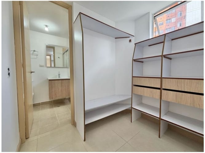 Apartamento de 3 alcobas en venta en Alto De La Virgen, Medellín, 98 m² · foto 12 de 13