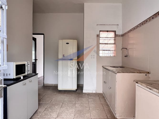 Alquiler Casa en 3 Dormitorios en Larrañaga! Cochera! Patio Amplio con Parrillero! · Foto 5