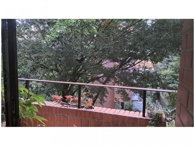 Apartamento de 3 alcobas en venta en Loma Del Campestre, Medellín, 168 m² · foto 7 de 20