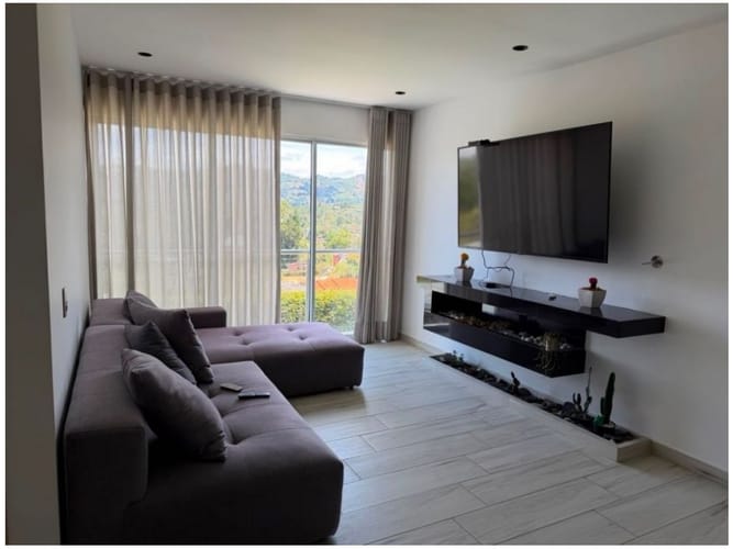 Finca en venta en Alto De La Virgen, Guarne, 245 m² · foto 8 de 21