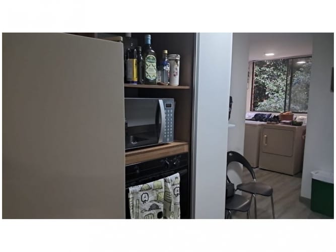 Apartamento de 3 alcobas en venta en Loma Del Campestre, Medellín, 168 m² · foto 19 de 20