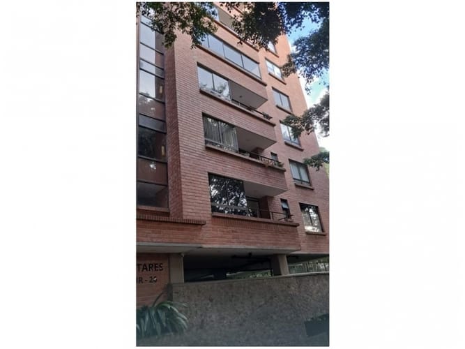 Apartamento de 3 alcobas en venta en Loma Del Campestre, Medellín, 168 m² · foto 20 de 20
