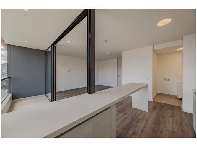 Apartamento de 2 alcobas en venta en Lalinde, Medellín, 85 m² · foto 7 de 24
