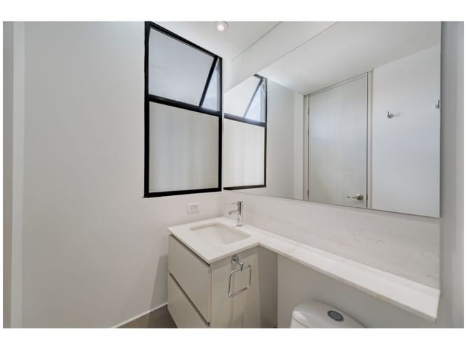 Apartamento de 2 alcobas en venta en Lalinde, Medellín, 85 m² · foto 23 de 24