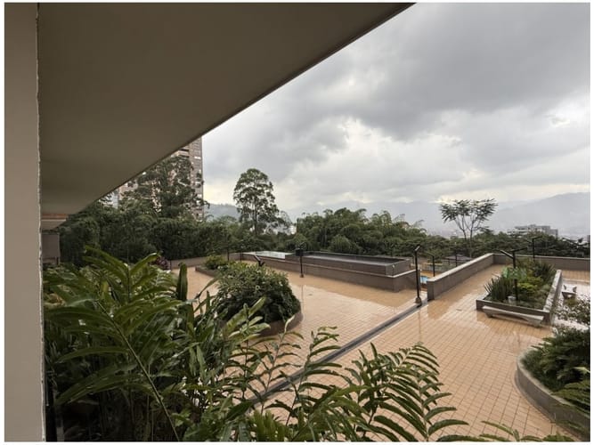 Apartaestudio en venta en Loma De Las Brujas, Envigado, 64 m² · foto 14 de 18