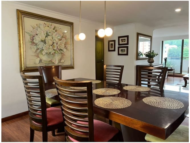 Apartamento de 4 alcobas en venta en Suramérica, Medellín, 212 m² · foto 3 de 24