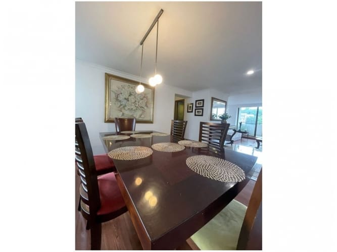 Apartamento de 4 alcobas en venta en Suramérica, Medellín, 212 m² · foto 6 de 24