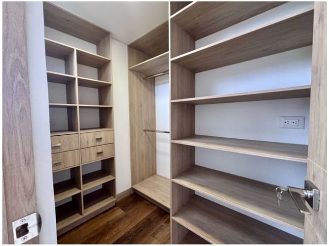 Apartamento de 2 alcobas en venta en Llano Grande, Rionegro, 94 m² · foto 11 de 21