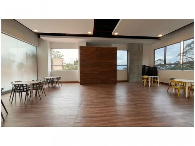 Apartamento de 3 alcobas en venta en Cola Del Zorro, Medellín, 259 m² · foto 12 de 15