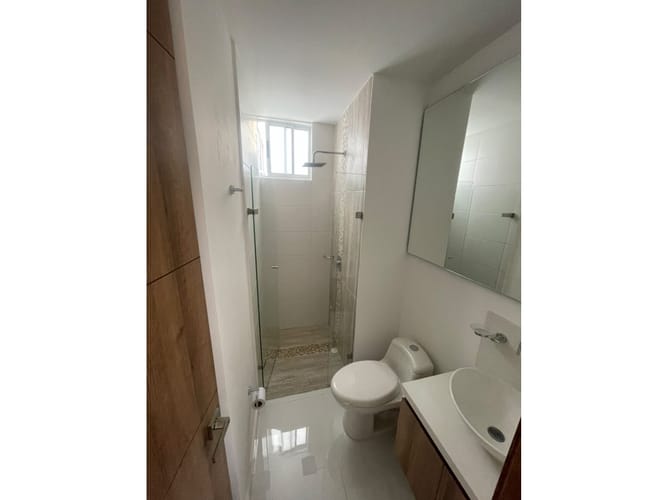 Apartamento de 3 alcobas en arriendo en Ciudad Jardin, Cali, 145 m² · foto 14 de 18