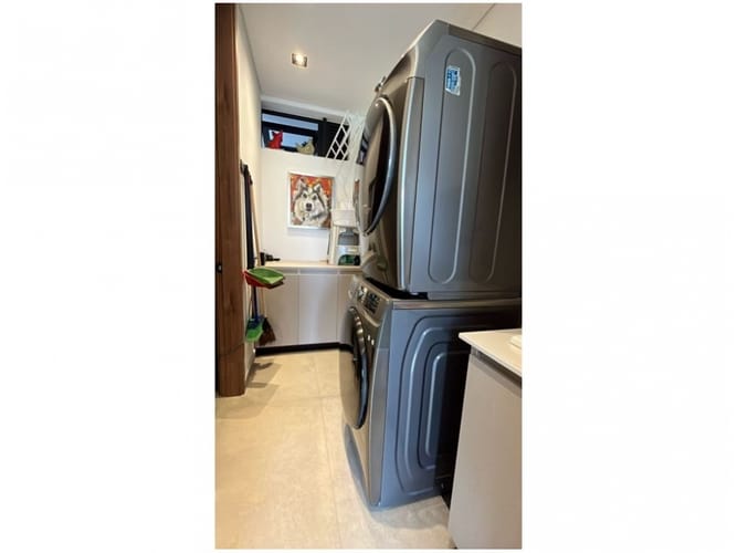 Apartamento de 3 alcobas en venta en Loma Del Campestre, Medellín, 323 m² · foto 22 de 24