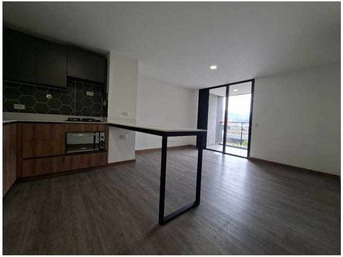 Apartamento de 2 alcobas en venta en Villagrande, Envigado, 62 m² · foto 1 de 12