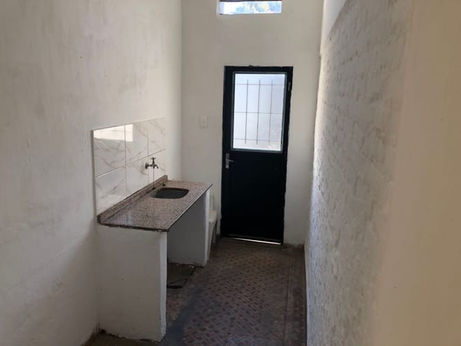 Alquiler Casa 2 dormitorios en barrio Jardines del Hipódromo $15500 · Foto 7