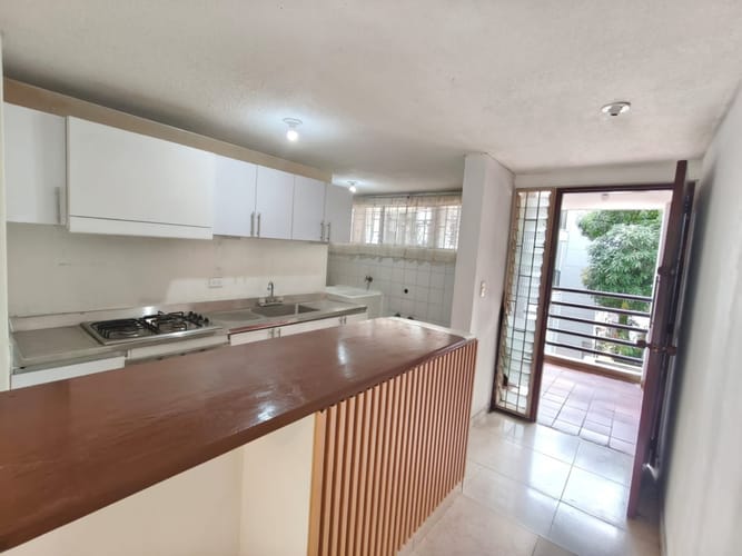 Apartamento de 3 alcobas en arriendo en Pampa Linda, Cali, 93 m² · foto 5 de 23