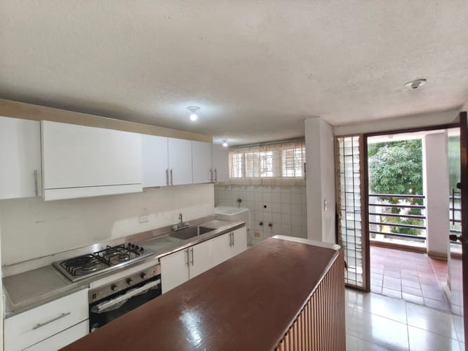 Apartamento de 3 alcobas en arriendo en Pampa Linda, Cali, 93 m² · foto 8 de 23