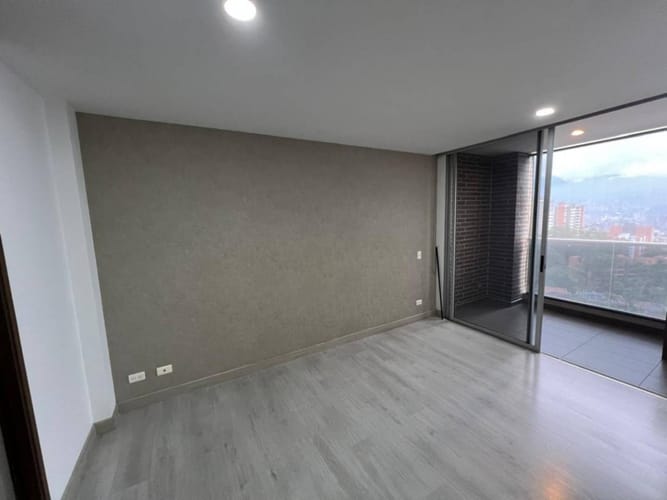 Apartamento de 2 alcobas en arriendo en El Poblado, Envigado, 91 m² · foto 10 de 24