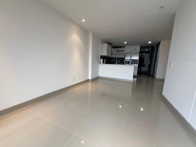 Apartamento de 2 alcobas en arriendo en El Poblado, Envigado, 91 m² · foto 15 de 24