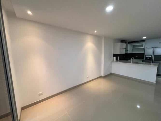 Apartamento de 2 alcobas en arriendo en El Poblado, Envigado, 91 m² · foto 19 de 24