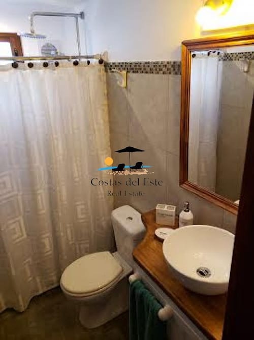 Casa En Alquiler Anual En Pinares,3 Dormitorios,2 Baños,jacuzzi!! · Foto 6