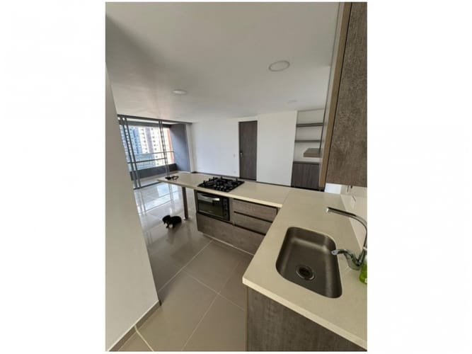 Apartamento de 3 alcobas en venta en El Chingui, Envigado, 81 m² · foto 2 de 17