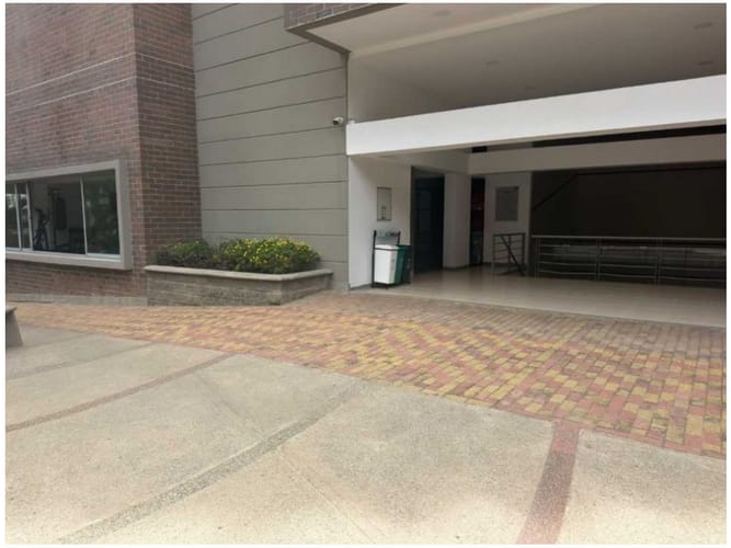 Apartamento de 3 alcobas en venta en Camino Verde, Envigado, 82 m² · foto 2 de 18