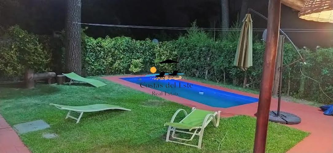 Casa En Alquiler Anual,3 Dormitorios,2 Baños,dep.de Servicio Y Piscina!! · Foto 5